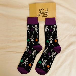 3 for $20 NWOT Halloween skeleton socks